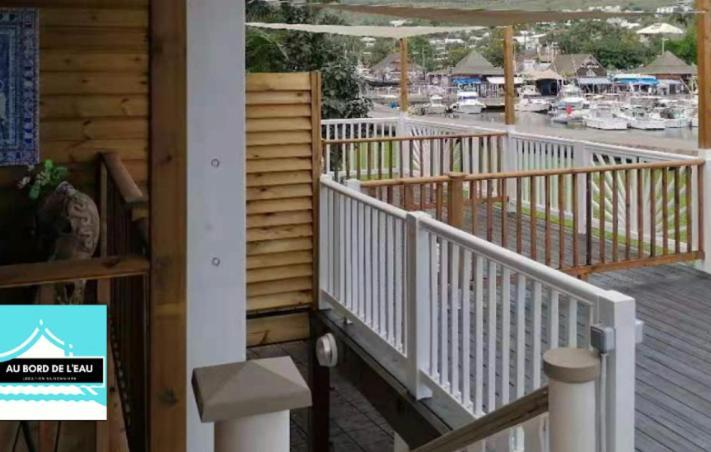 Au Bord De L'Eau Aparthotel Saint-Gilles-les Bains Kültér fotó